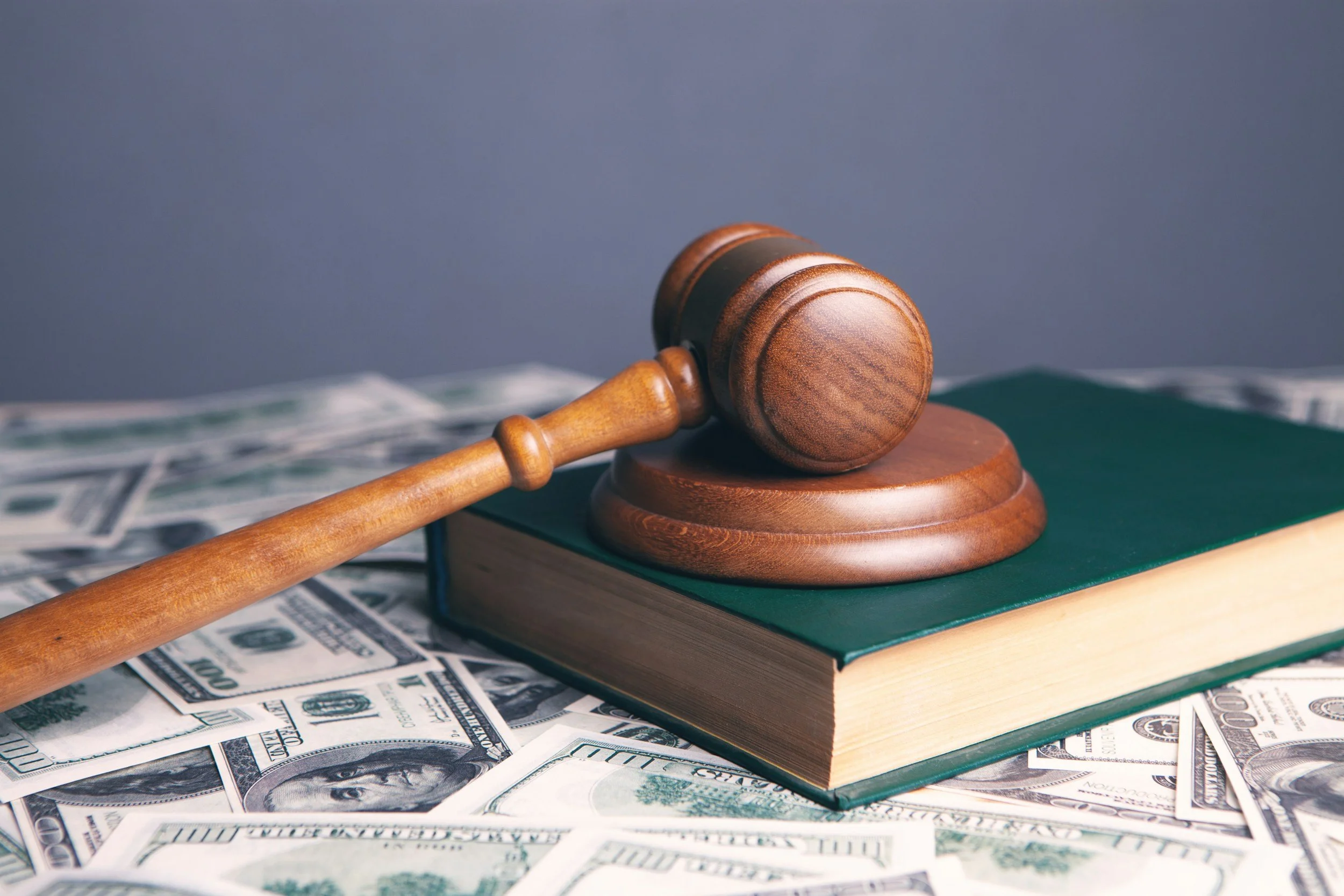 Signing a financial agreement – expert legal support from ProFast Legal